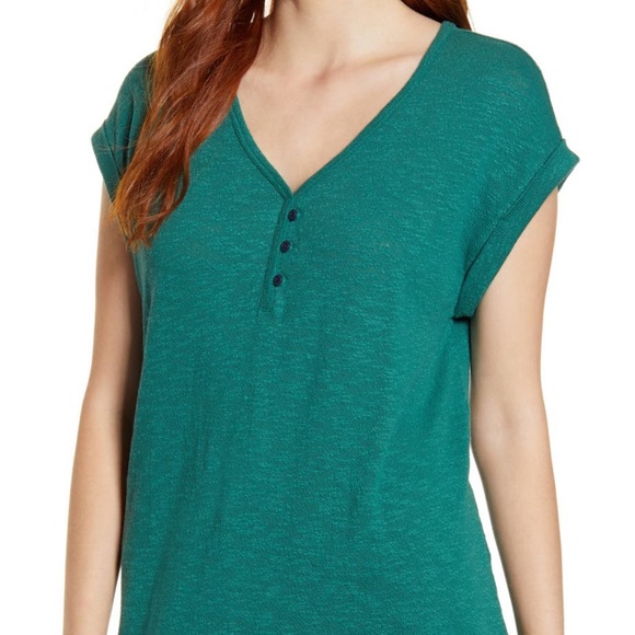 Caslon V-Neck Tunic - Green Posy - Picture 6 of 6